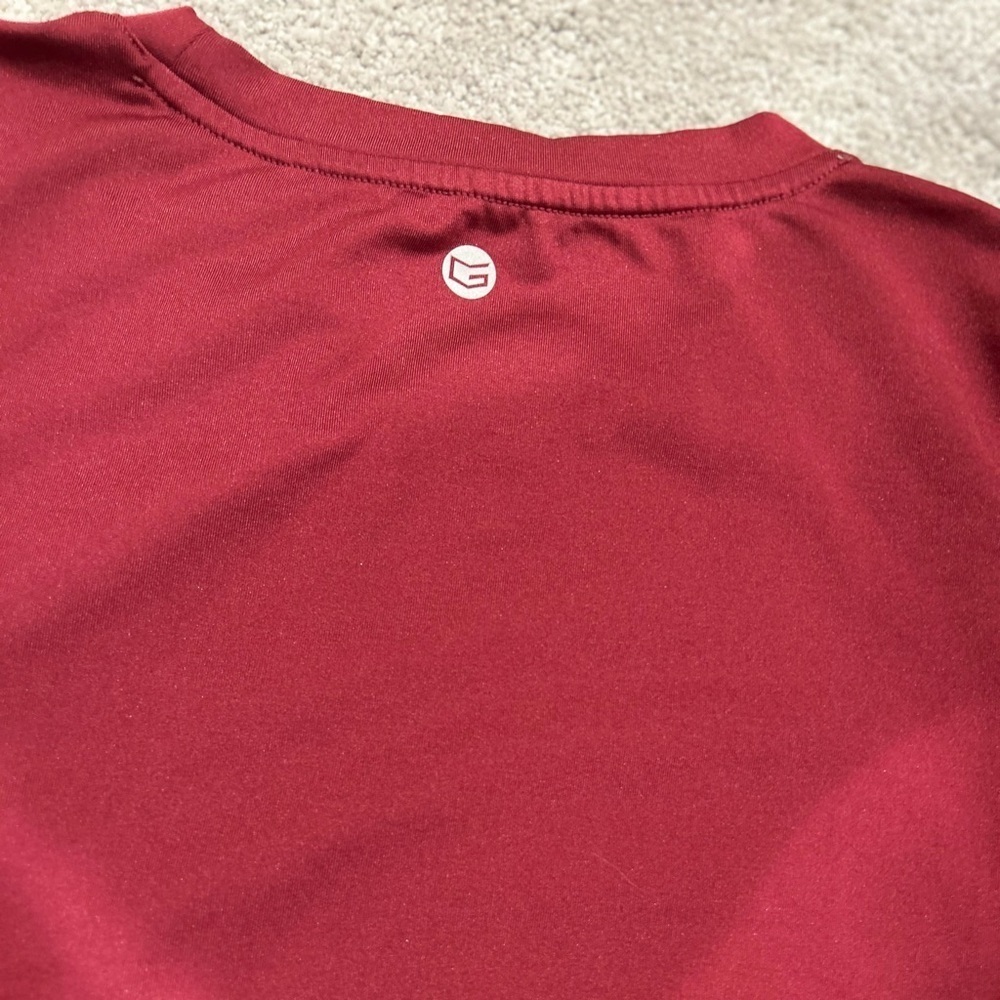 Gradual Burgundy Long Sleeve Active Top w/ Zip Pocket & Thumb Holes Size S EUC - Picture 8 of 8